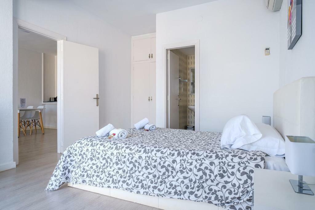 Jacaranda Apartments & Studios Эс-Кана Экстерьер фото