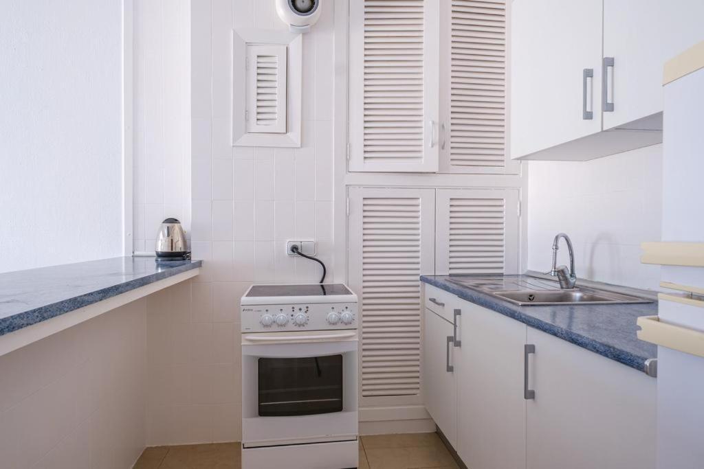 Jacaranda Apartments & Studios Эс-Кана Экстерьер фото