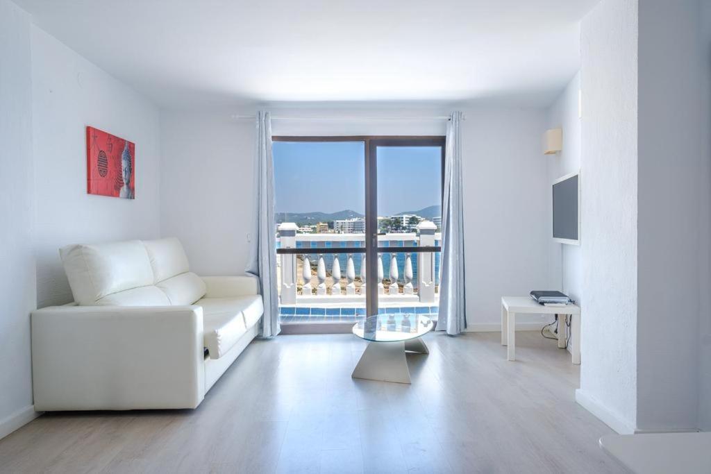 Jacaranda Apartments & Studios Эс-Кана Экстерьер фото